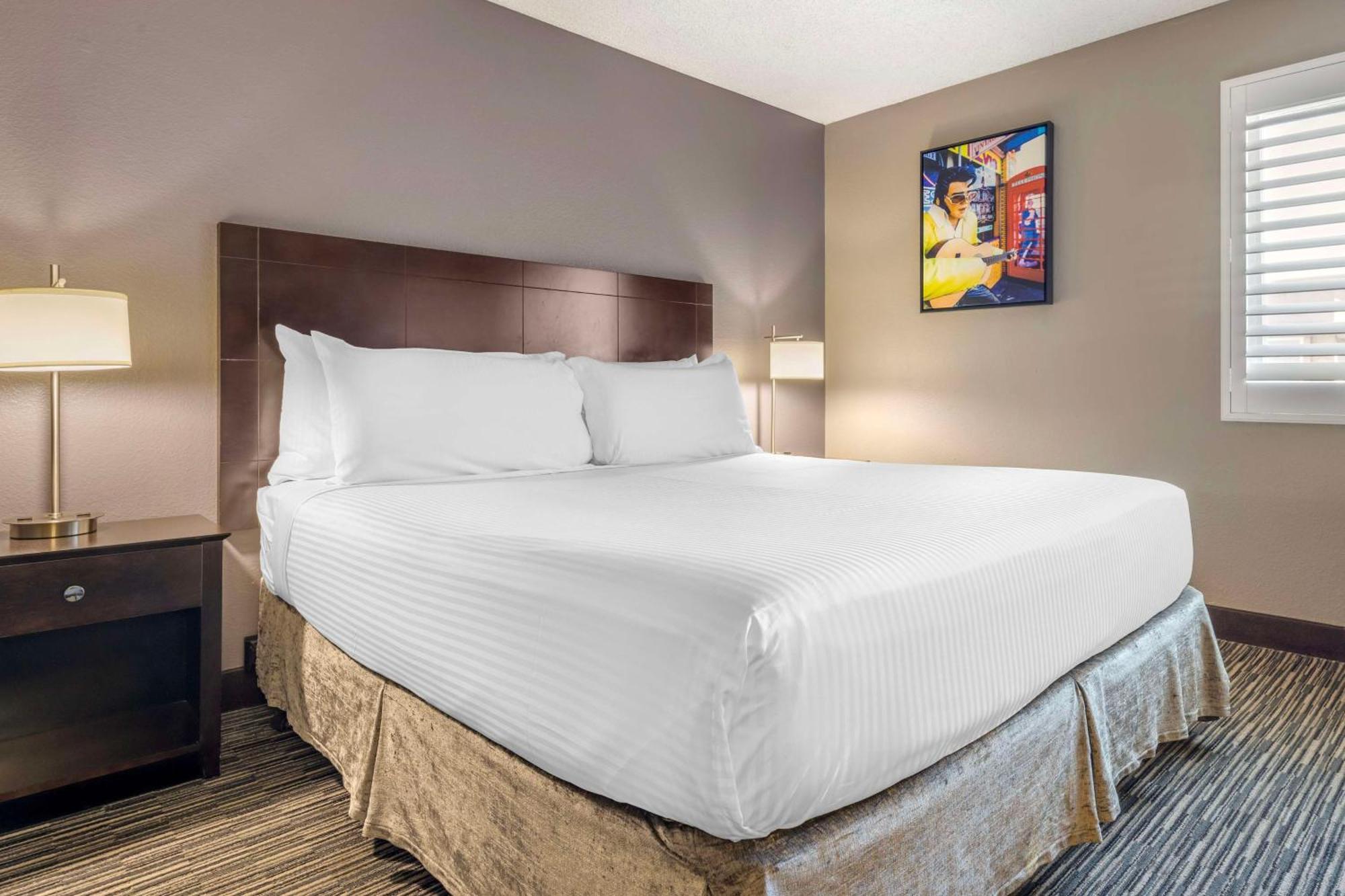 Best Western Mccarran Inn Лас-Вегас Экстерьер фото