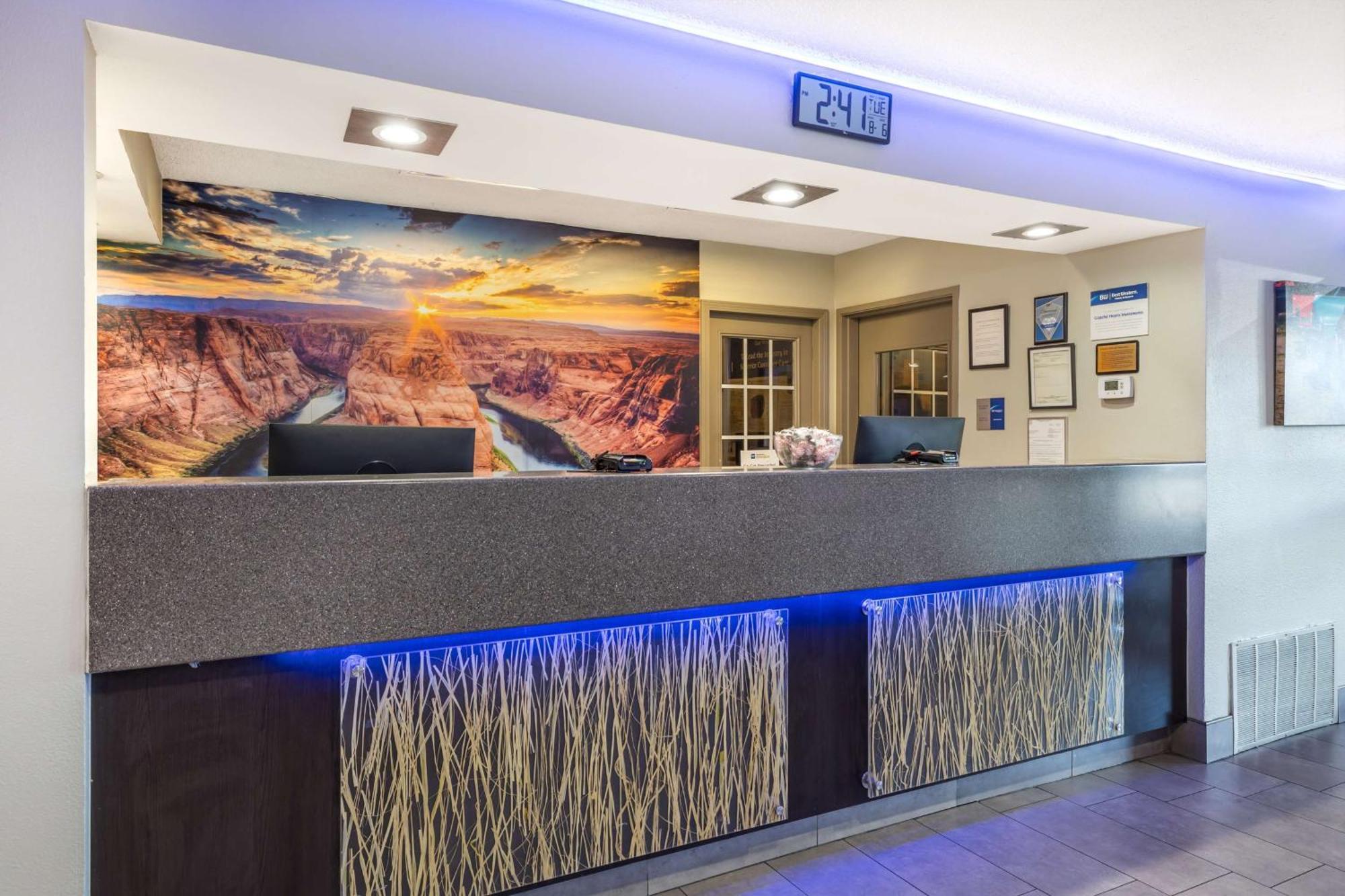 Best Western Mccarran Inn Лас-Вегас Экстерьер фото