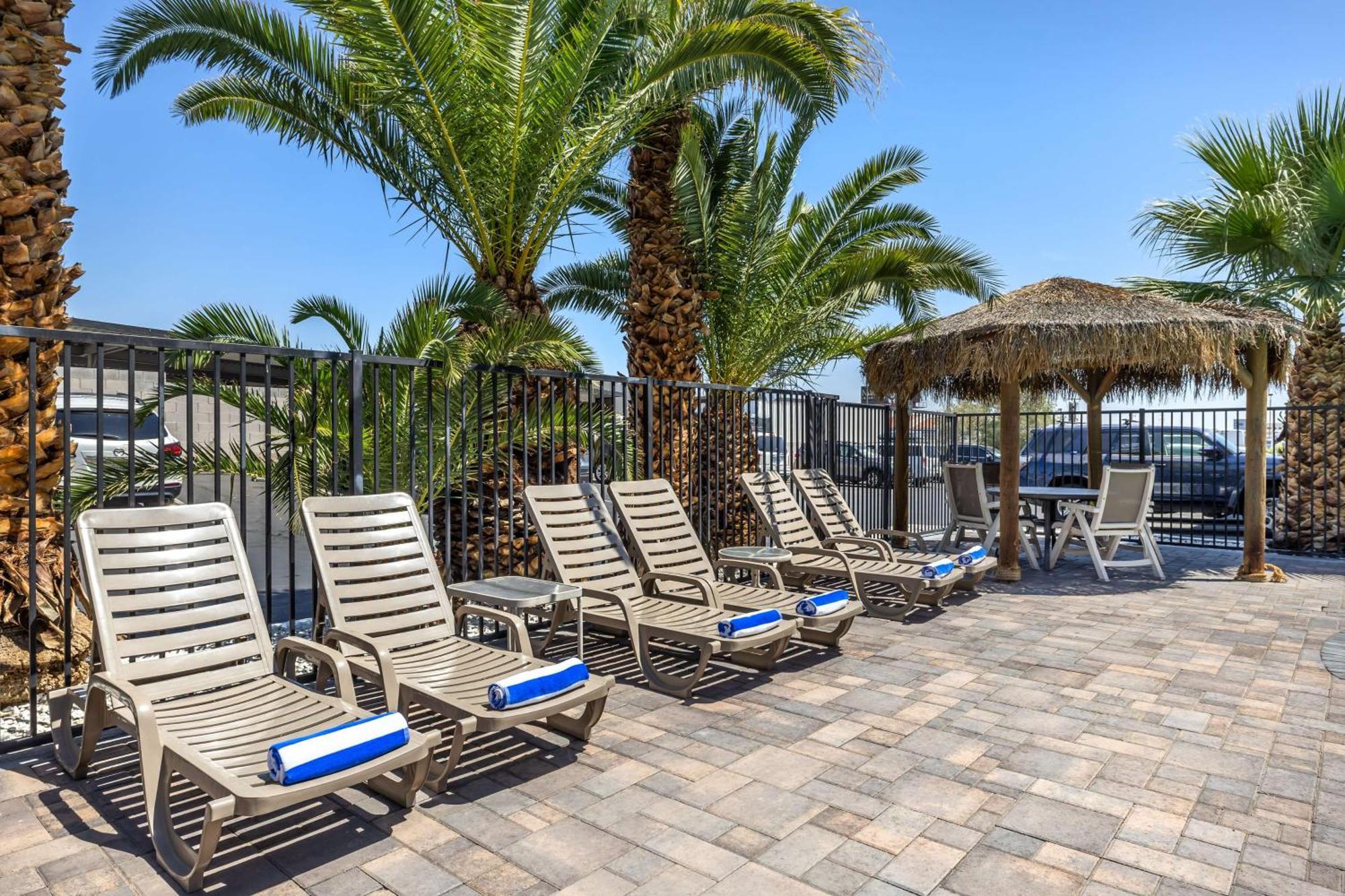 Best Western Mccarran Inn Лас-Вегас Экстерьер фото