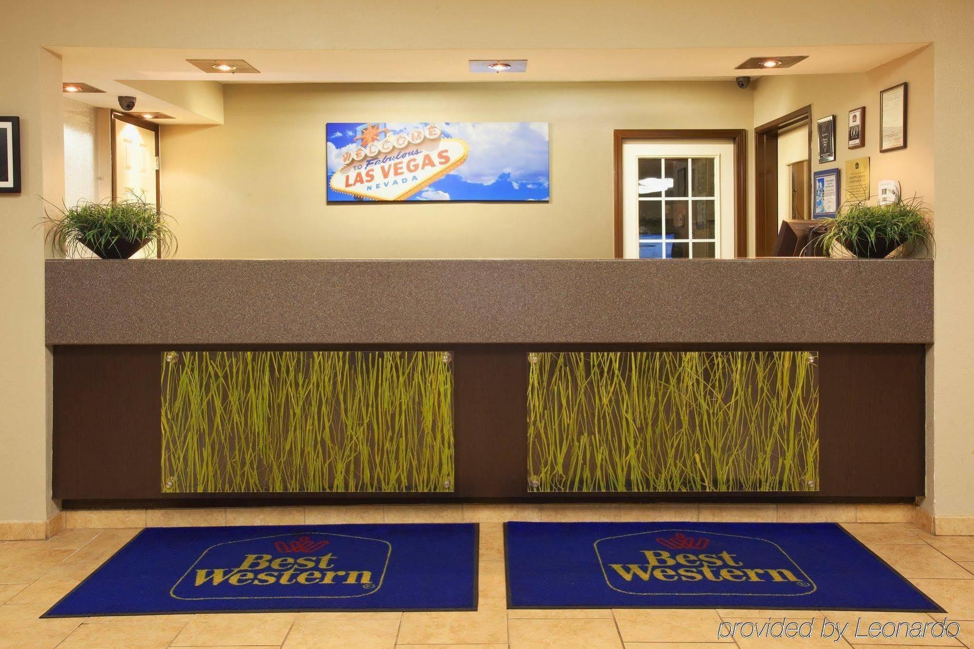 Best Western Mccarran Inn Лас-Вегас Экстерьер фото